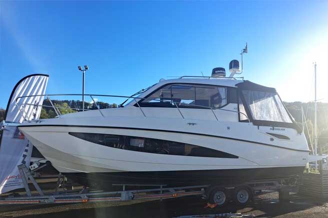 2021 Quicksilver Activ 905