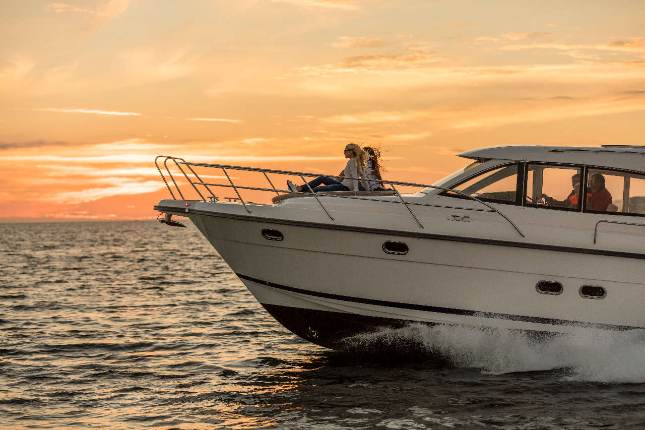 Nimbus 405 Coupe Lifestyle image 4