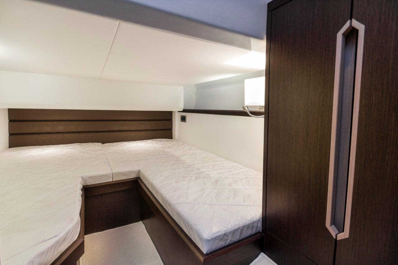 Galeon 420 FLY Internal image 2