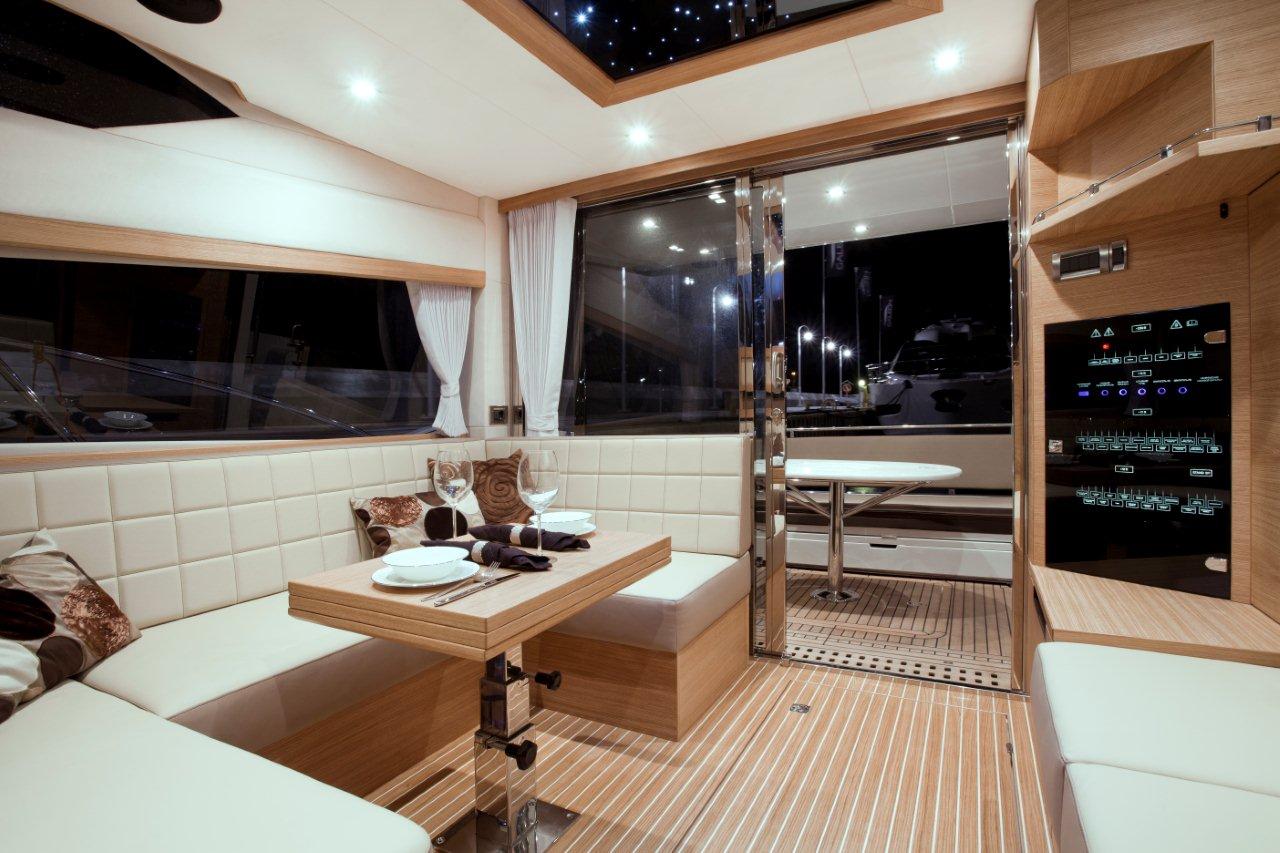 Galeon 420 FLY Internal image 27