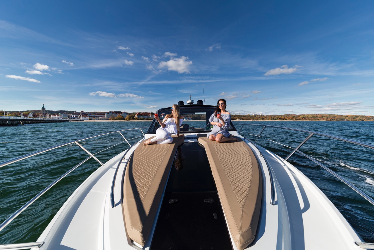 Galeon 425 HTS External image 15