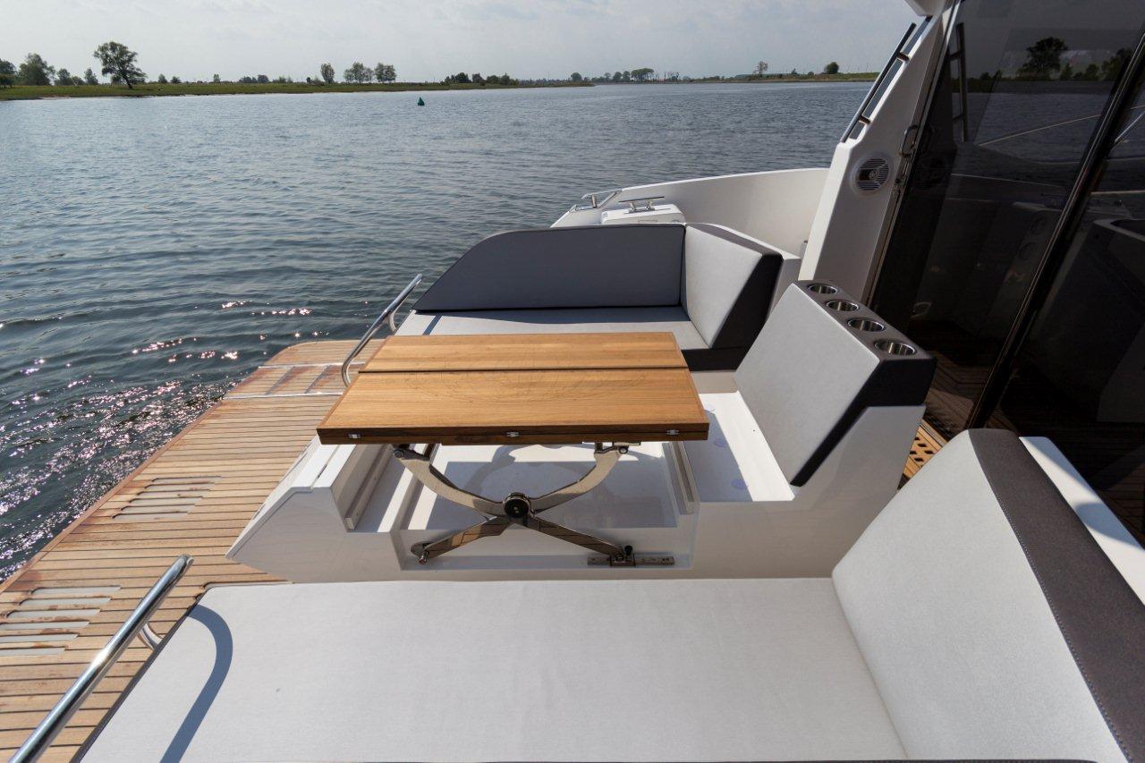 Galeon 430 HTC External image 17