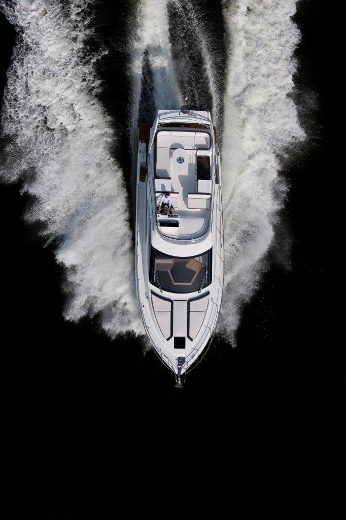 Galeon 430 SKY External image 27