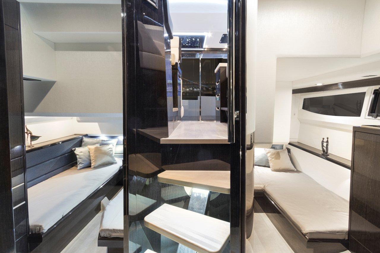 Galeon 430 SKY Internal image 23