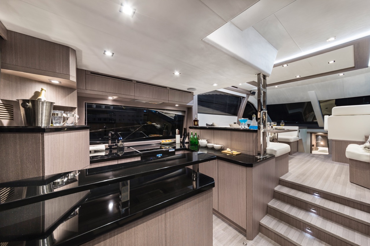 Galeon 550 FLY Internal image 16