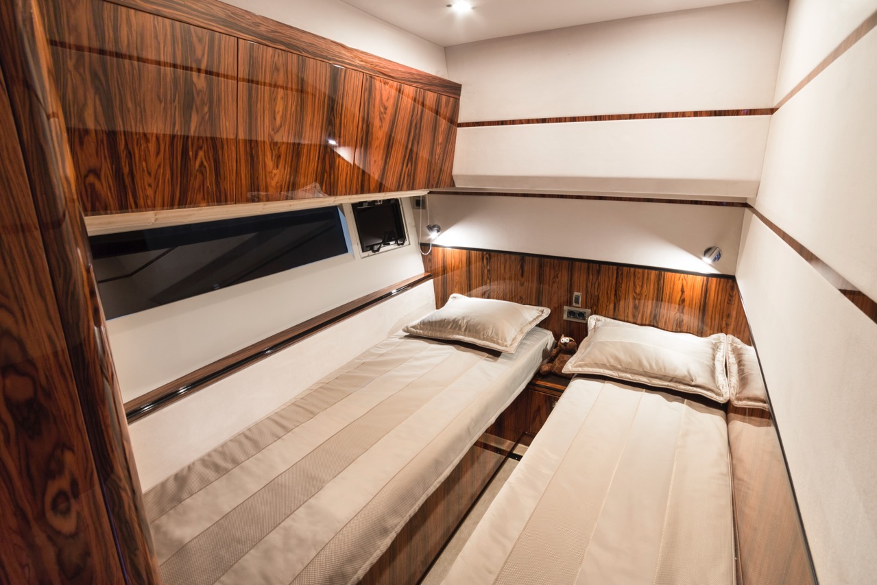 Galeon 550 FLY Internal image 39