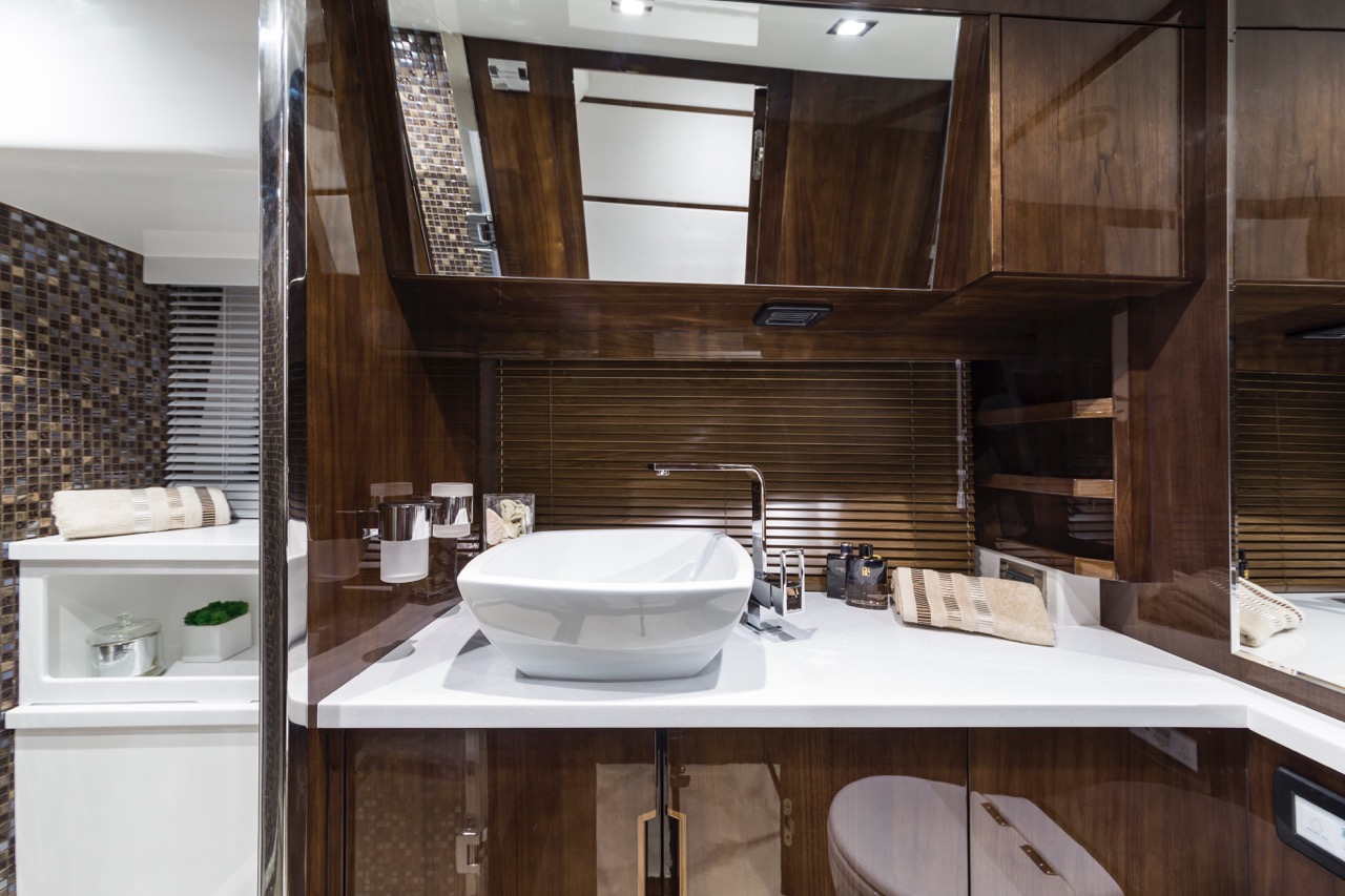 Galeon 550 FLY Internal image 63