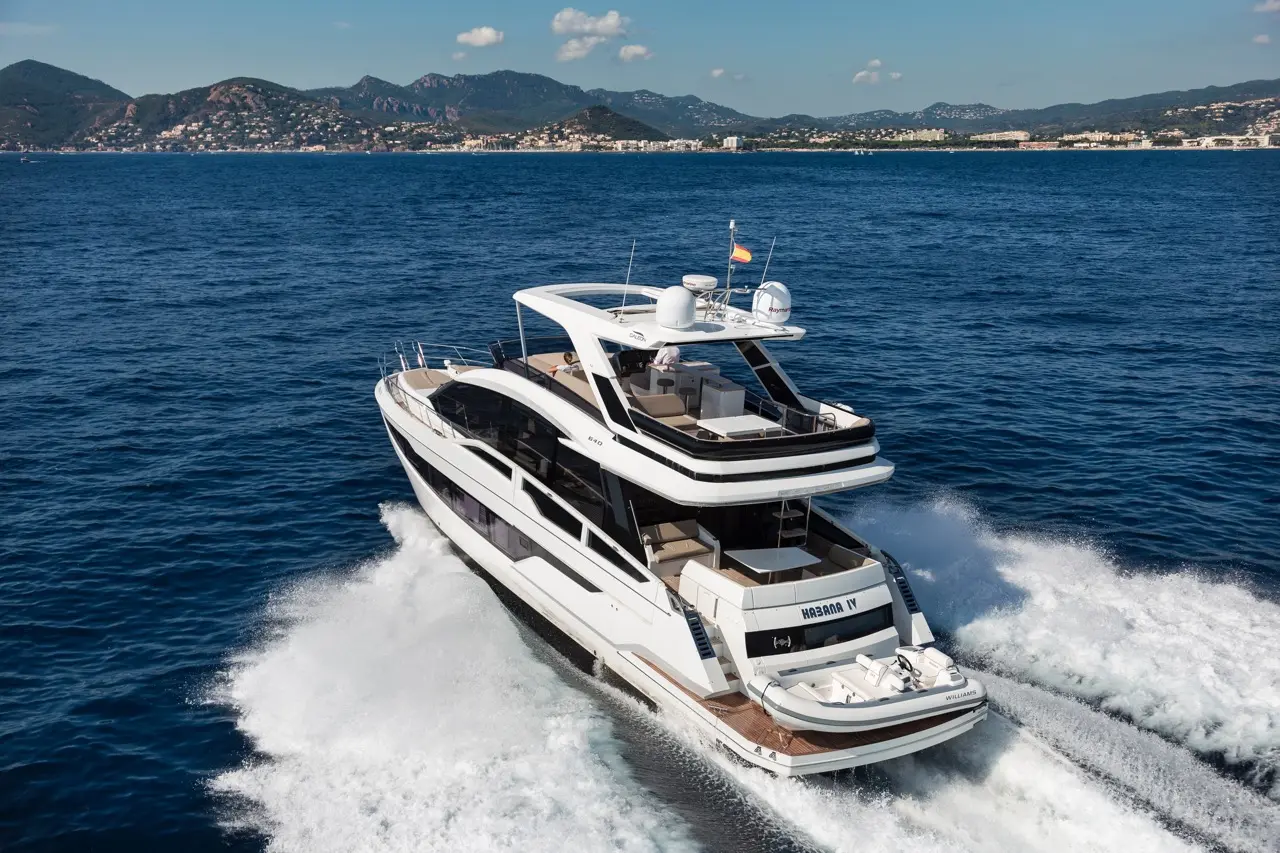 Luxury motor yacht 