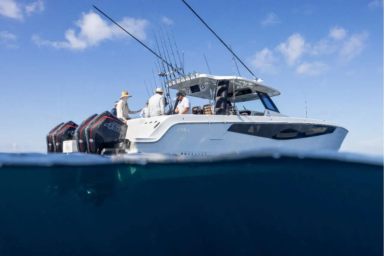 Aquila 47 Molokai External image 2