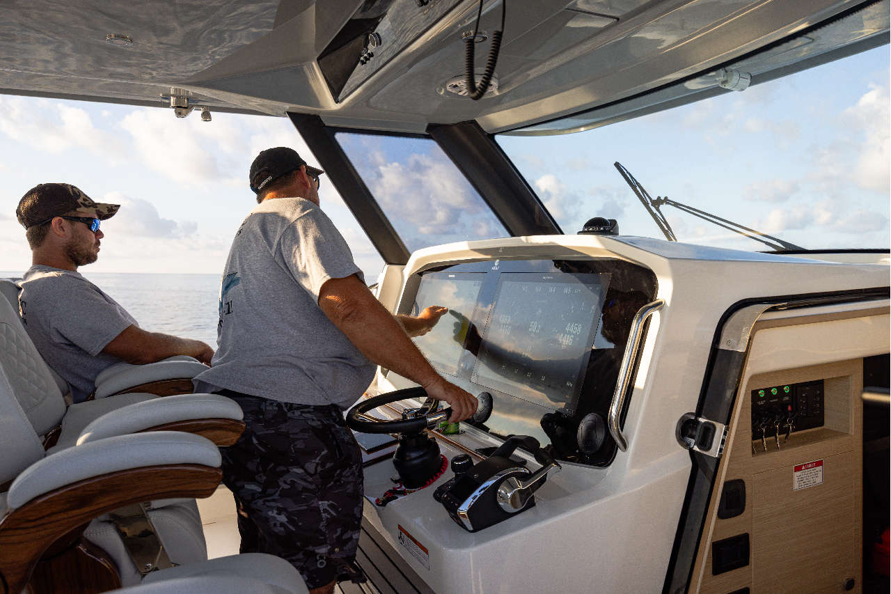 Aquila 47 Molokai Lifestyle image 7