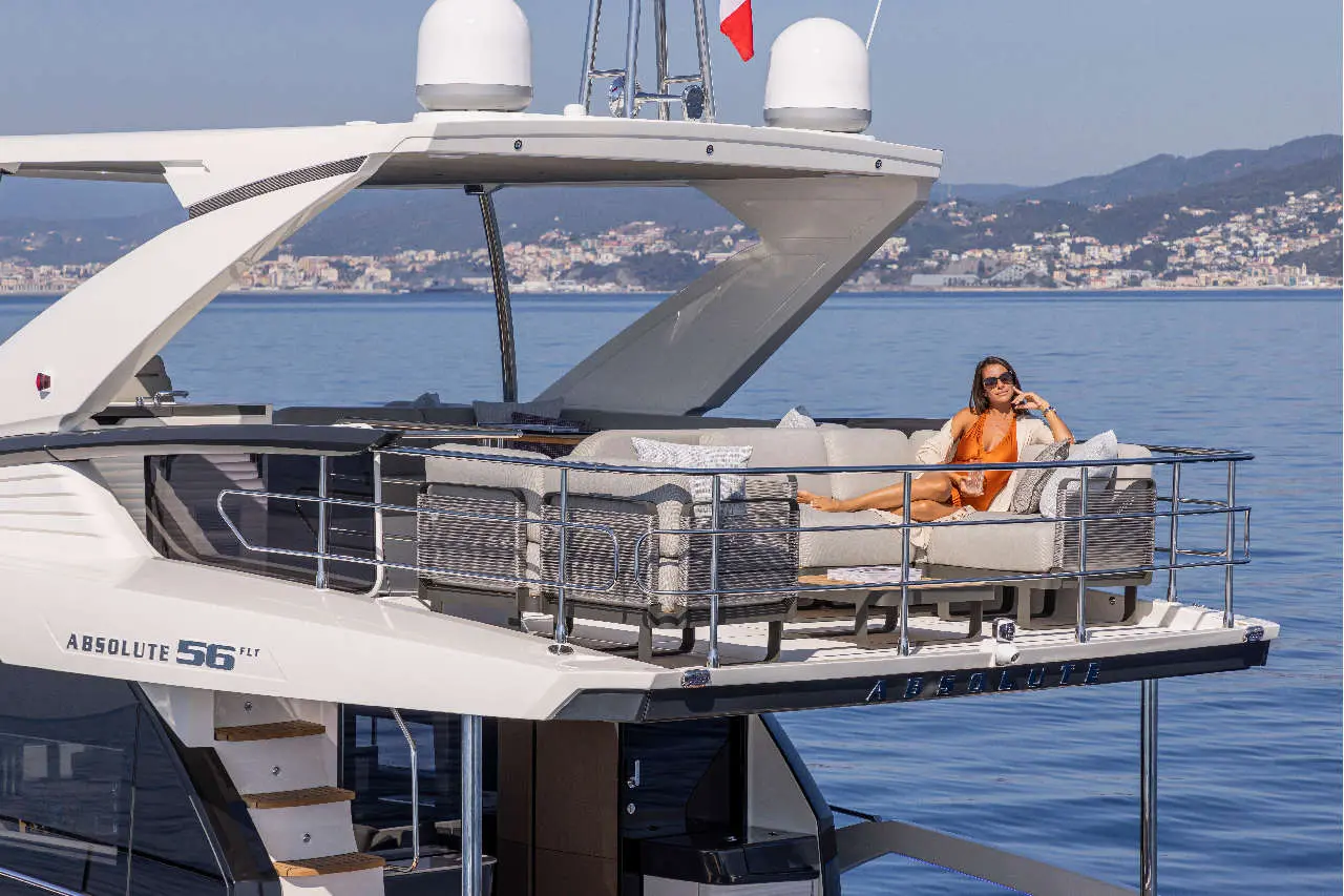 Absolute 56 FLY Lifestyle image 2