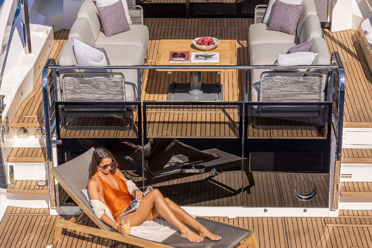 Absolute 56 FLY Lifestyle image 4