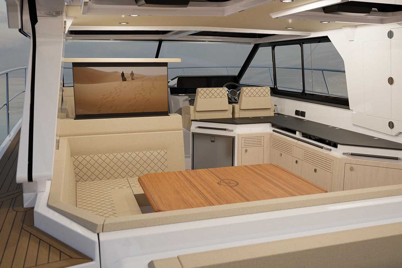Aquador 400 HT Interior image 1