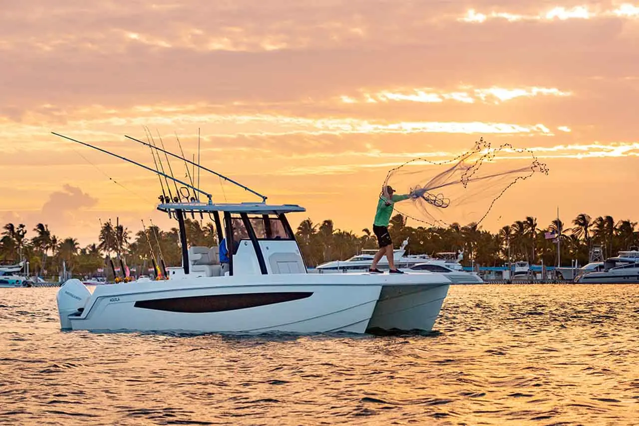 Aquila 28 Molokai Lifestyle image 3