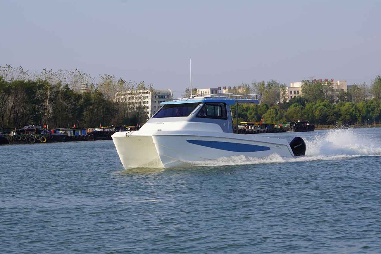 Aquila 28 Molokai Cuddy External image 16