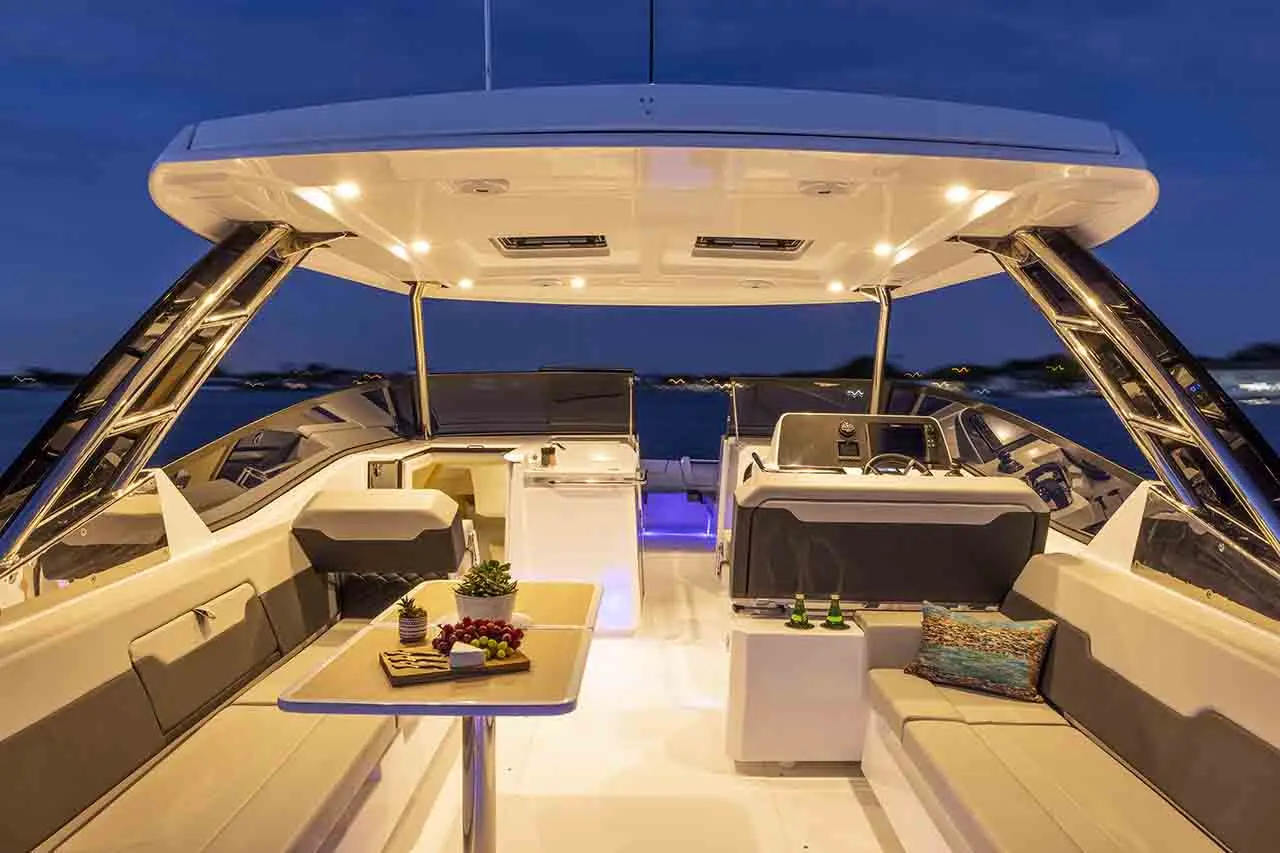Aquila 32 External image 6