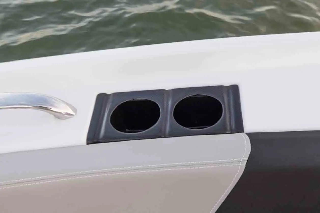 Aquila 32 External image 20