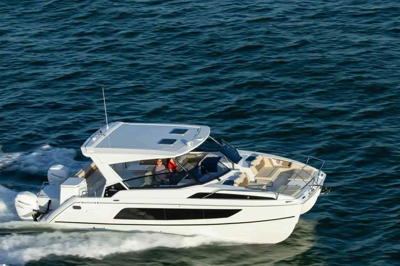 Aquila 36 External image 9