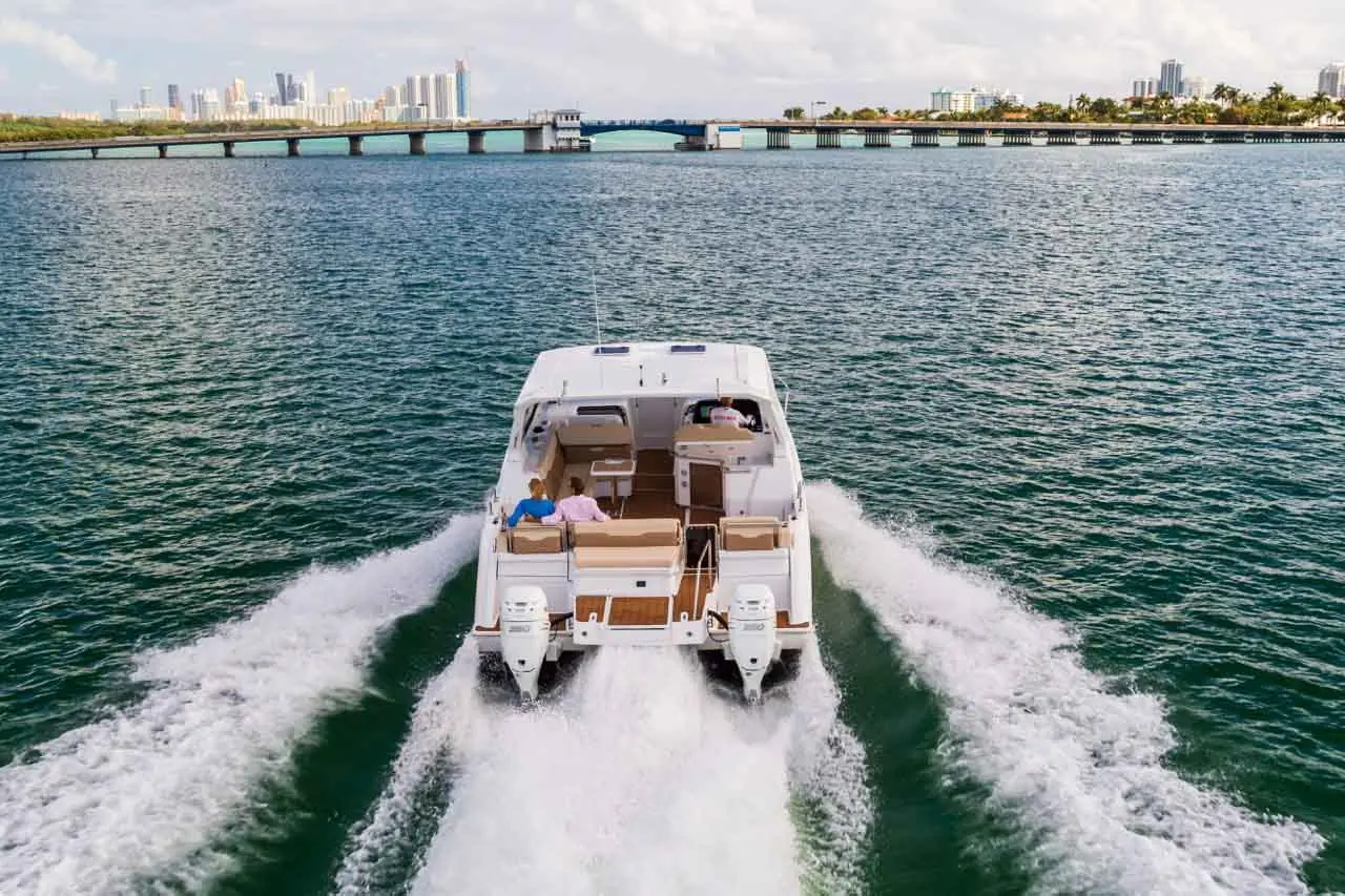 Aquila 36 Lifestyle image 6
