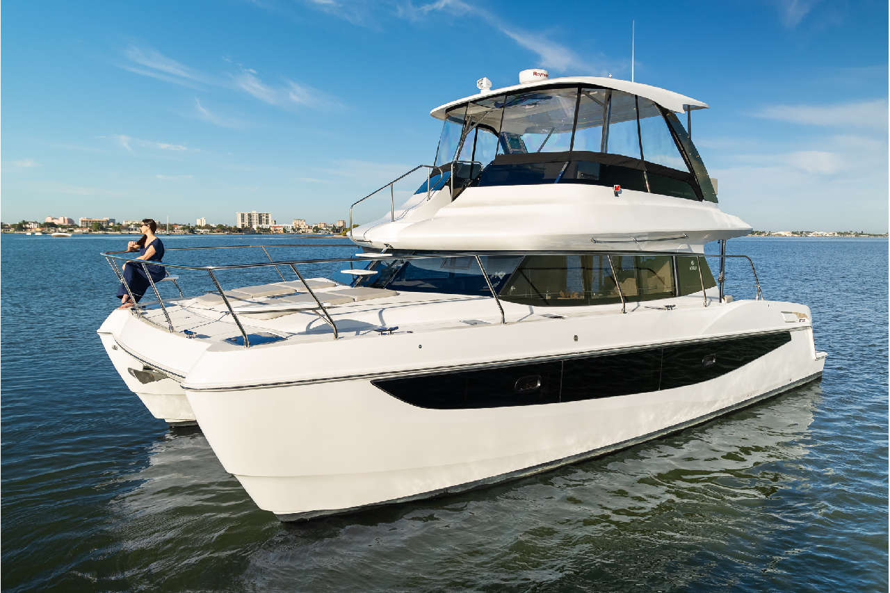 Aquila 42 Yacht