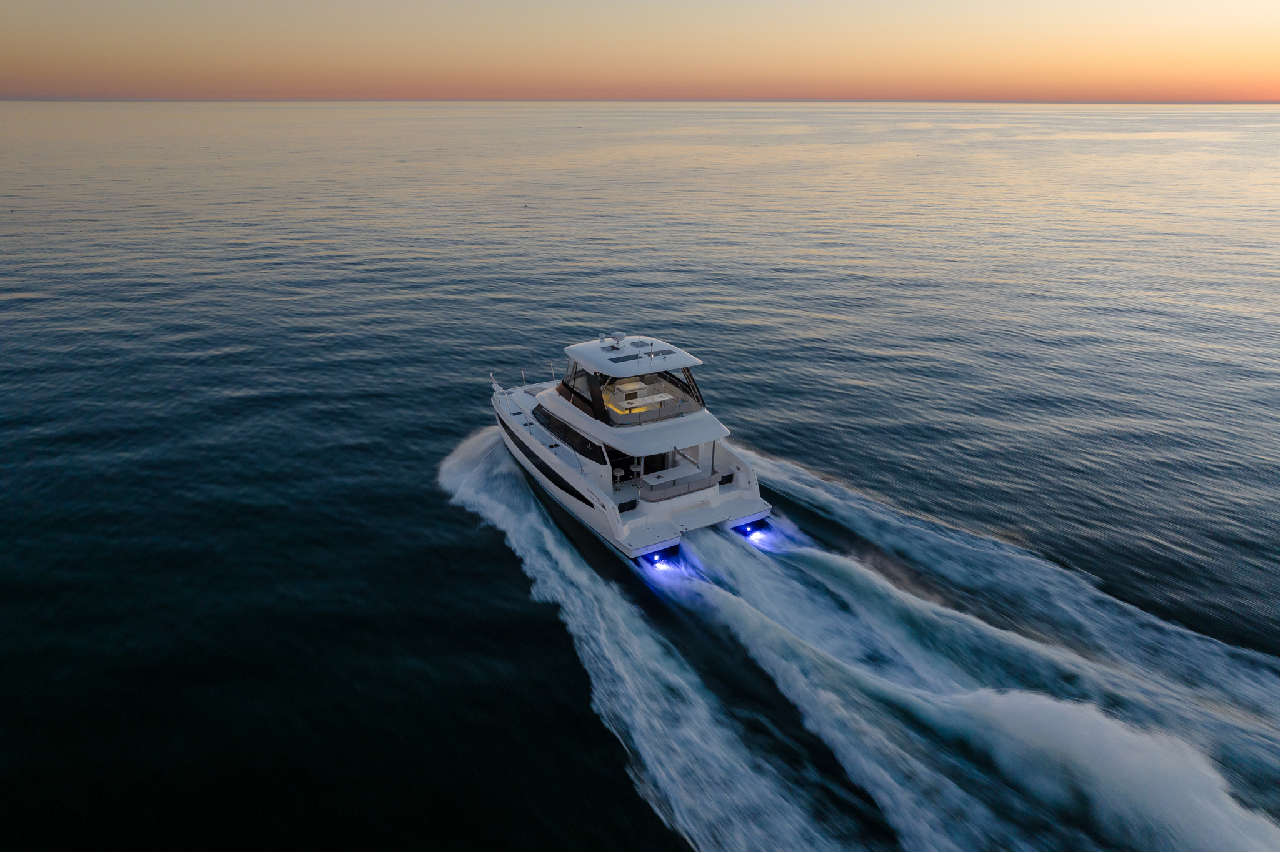 Aquila 42 Running image 14