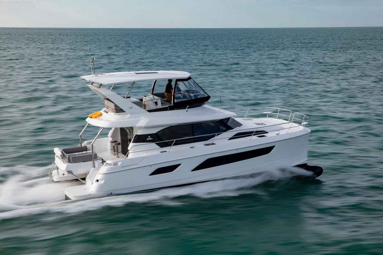 Aquila 44 External image 2