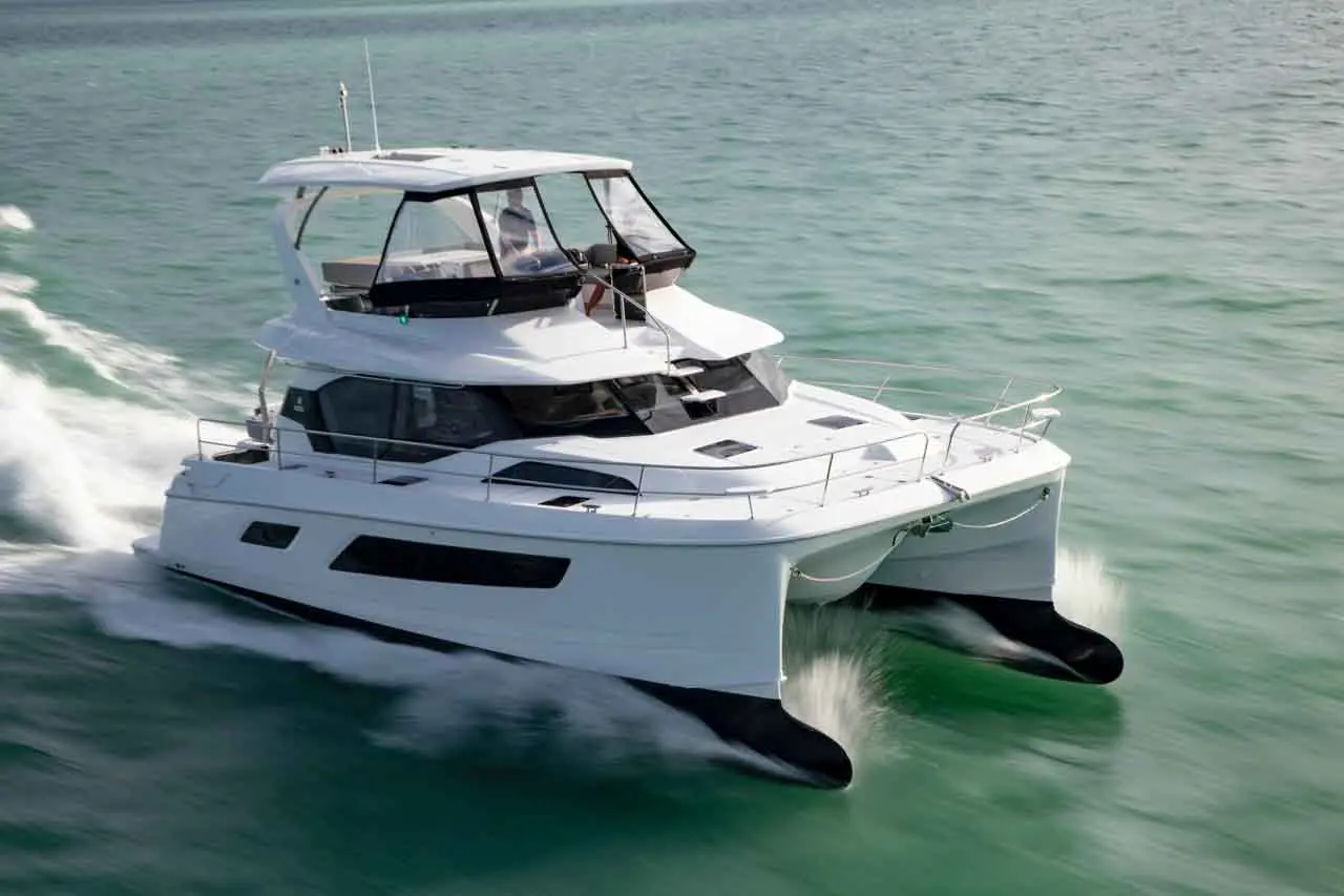 Aquila 44 External image 4