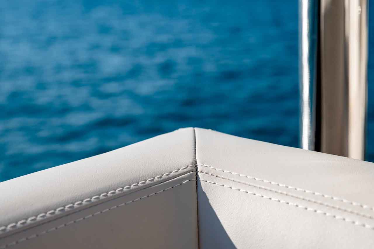 Aquila 44 External image 16