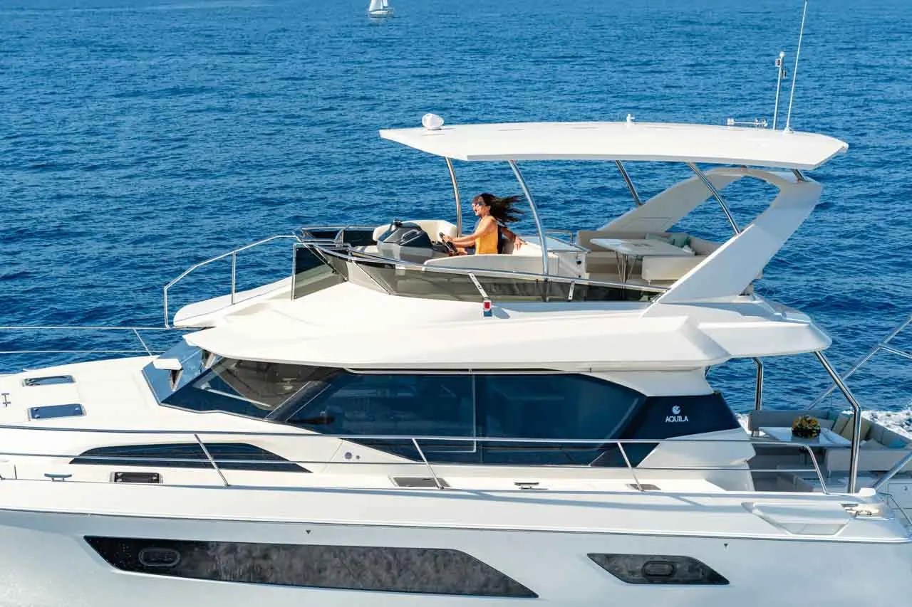 Aquila 44 Lifestyle image 17
