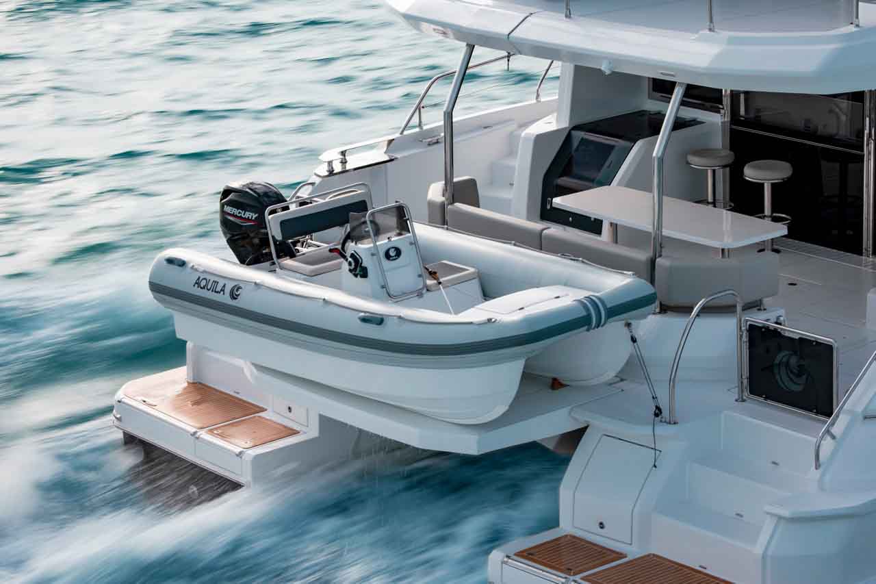 Aquila 54 Features image 2