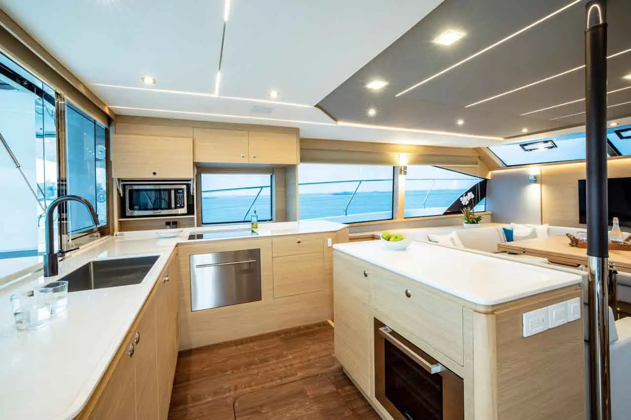 Aquila 54 Internal image 10