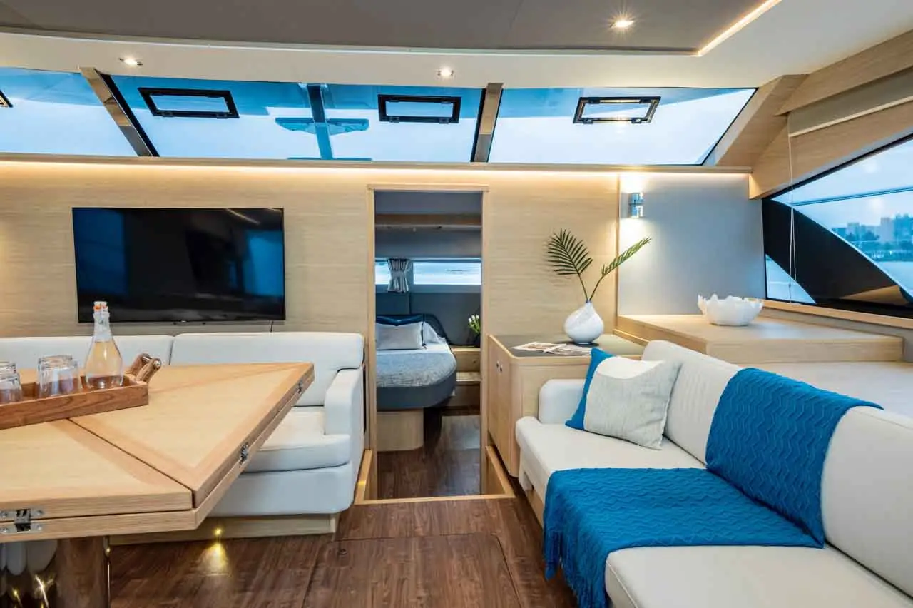 Aquila 54 Internal image 11