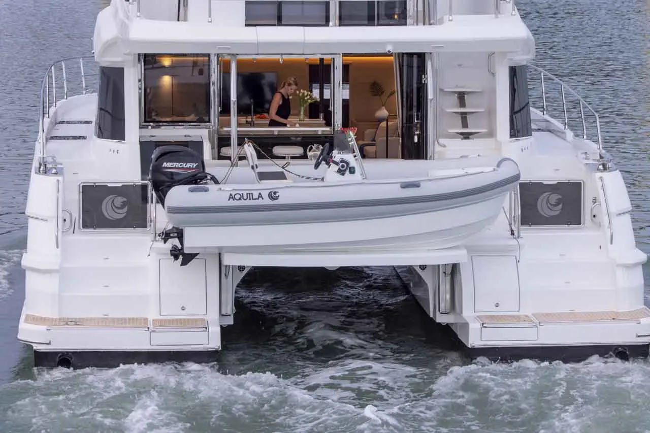 Aquila 54 Lifestyle image 9
