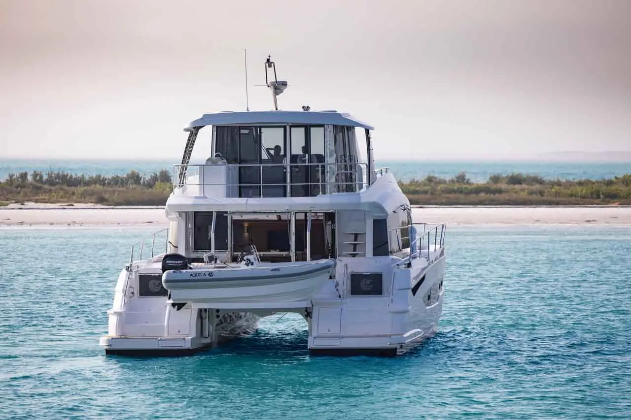 Aquila 54 Lifestyle image 13