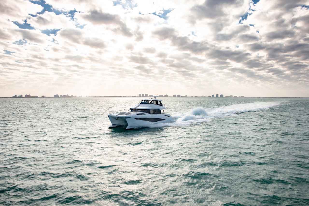 Aquila 70 External image 8
