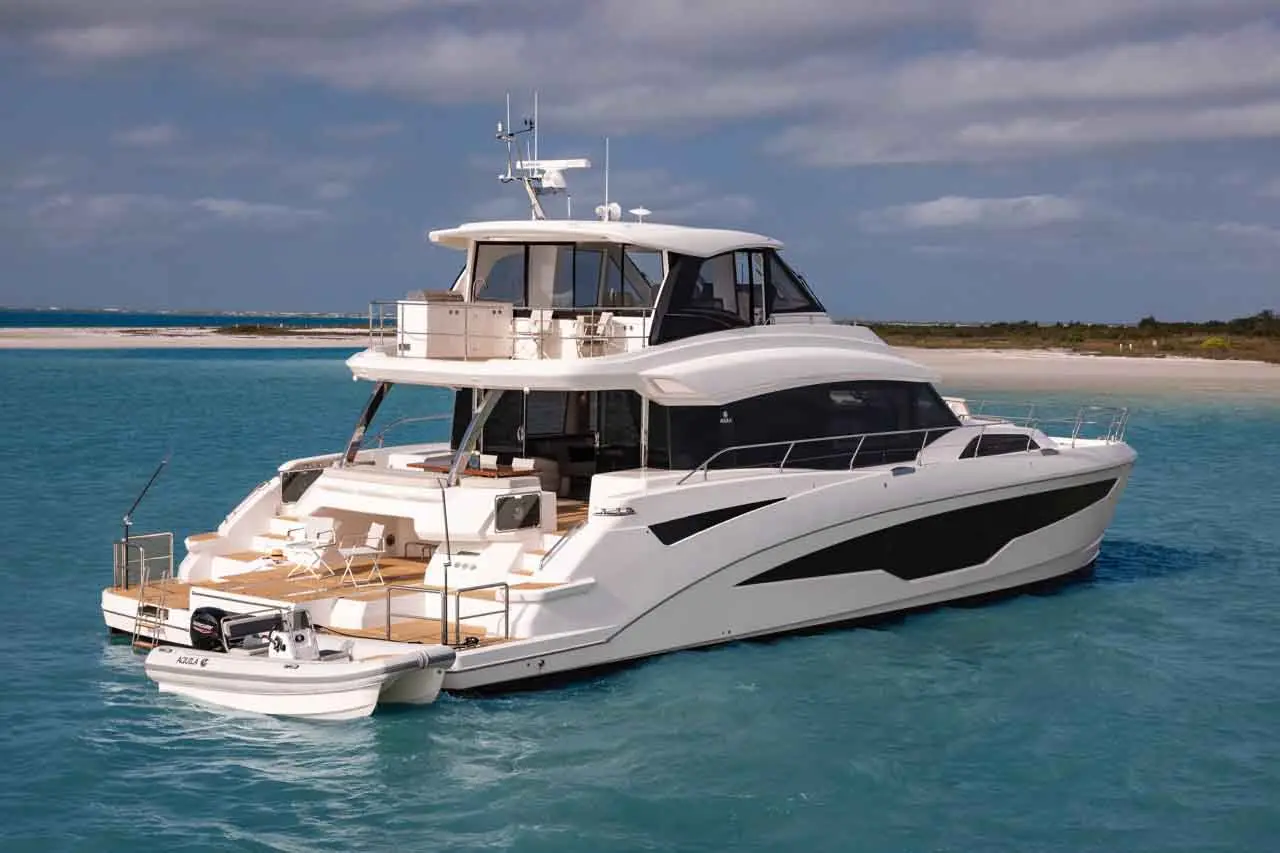Aquila 70 External image 16