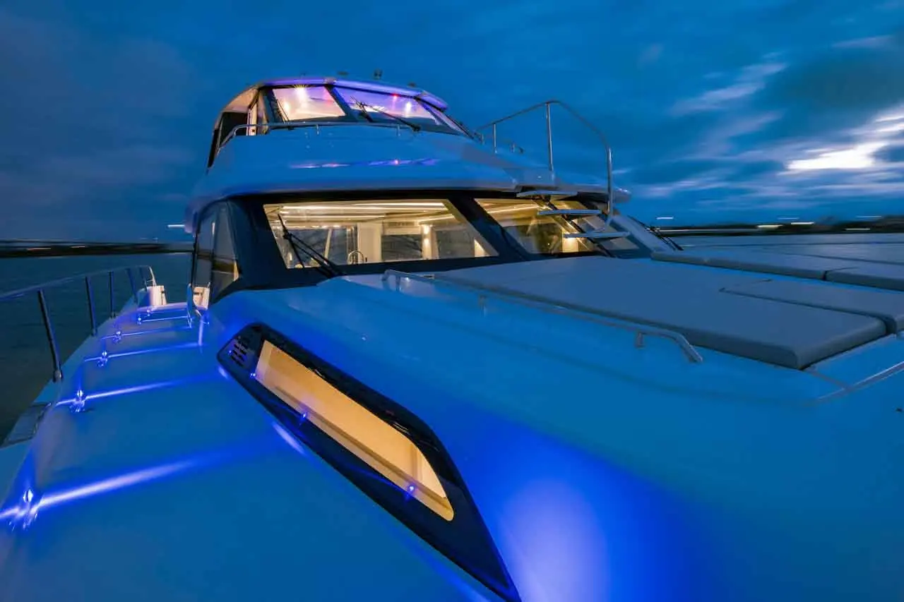 Aquila 70 External image 21