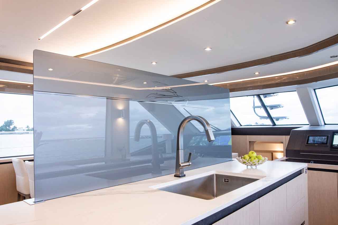 Aquila 70 Features image 8