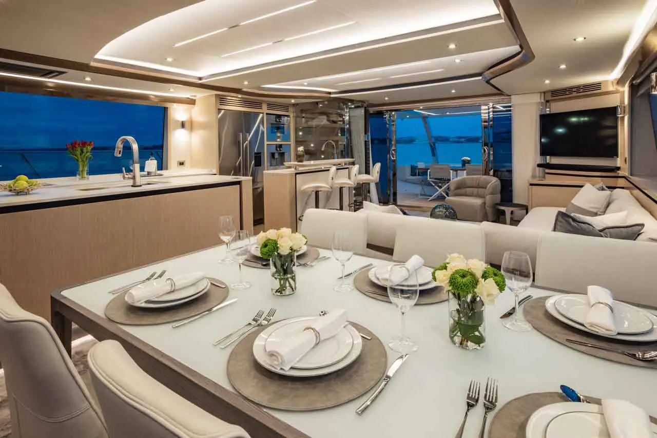 Aquila 70 Internal image 15