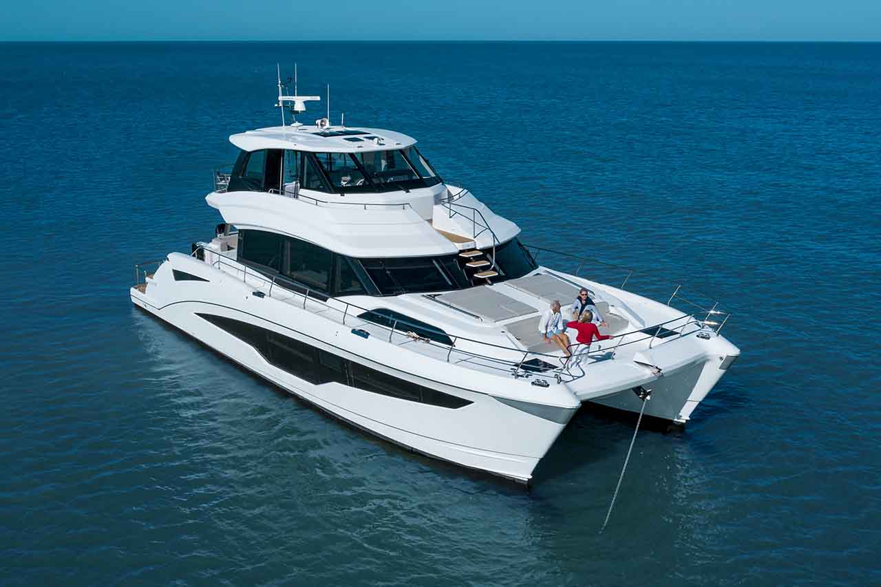 Aquila 70 Lifestyle image 7