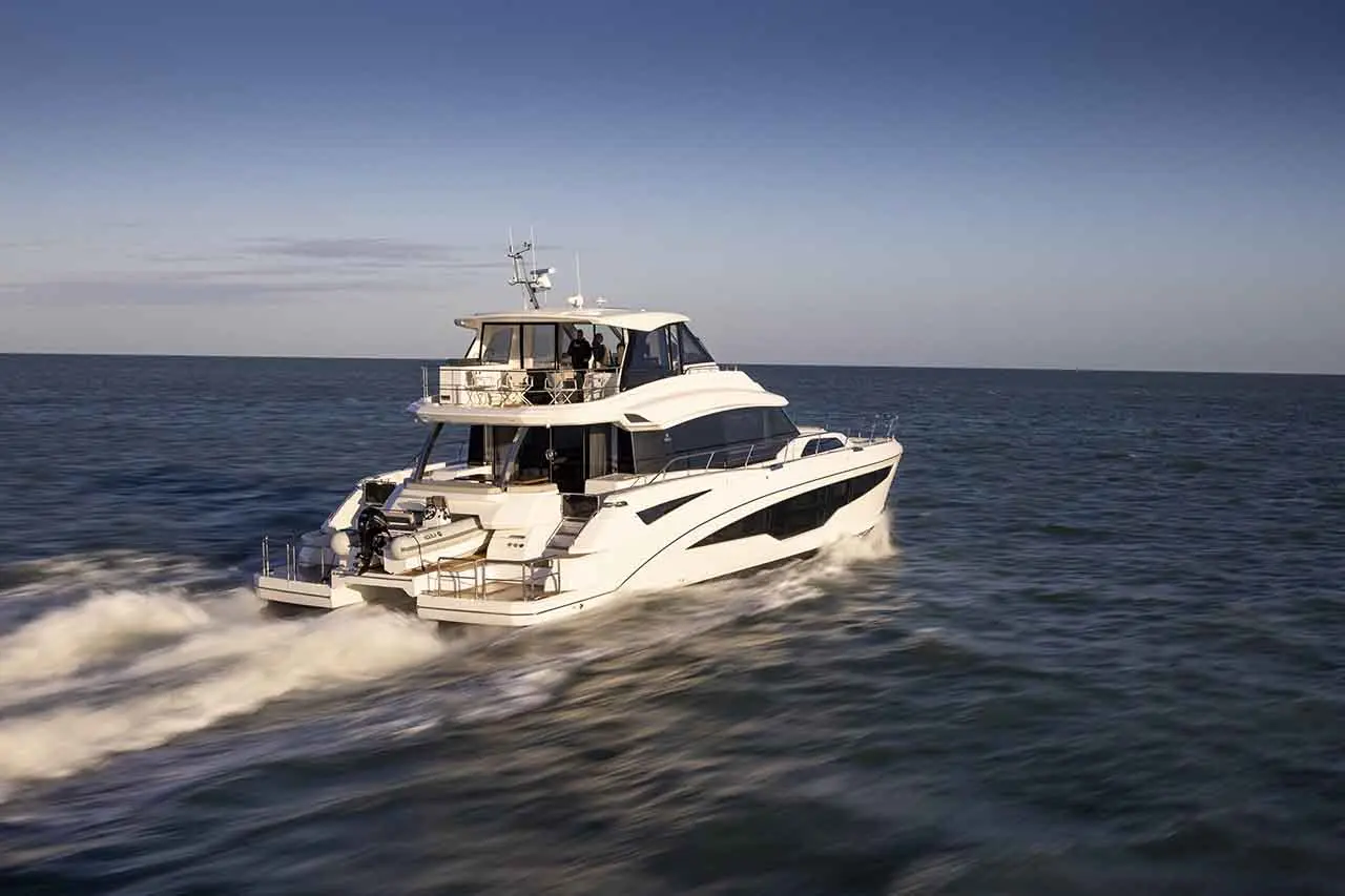 Aquila 70 Lifestyle image 16