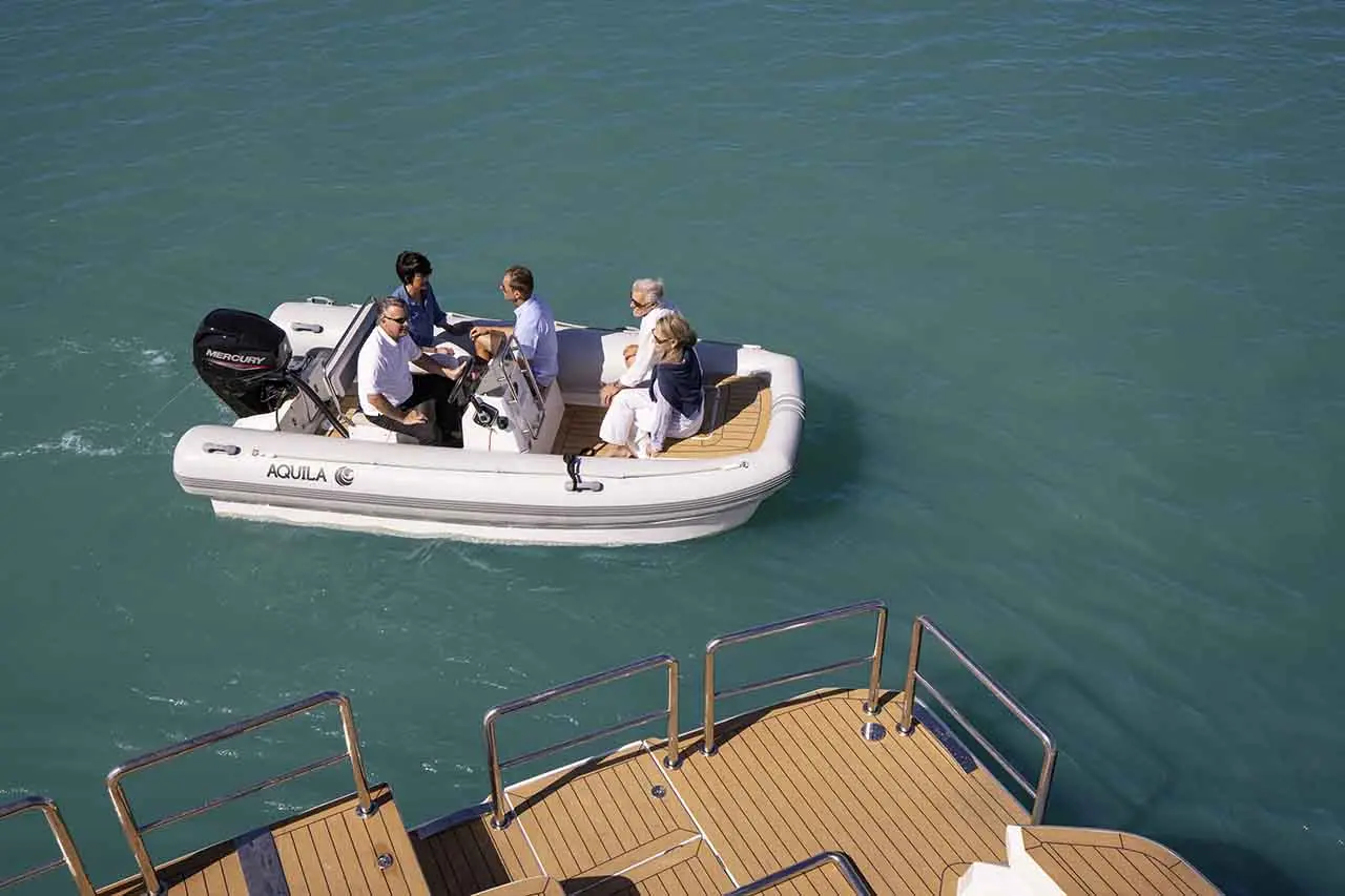 Aquila 70 Lifestyle image 19