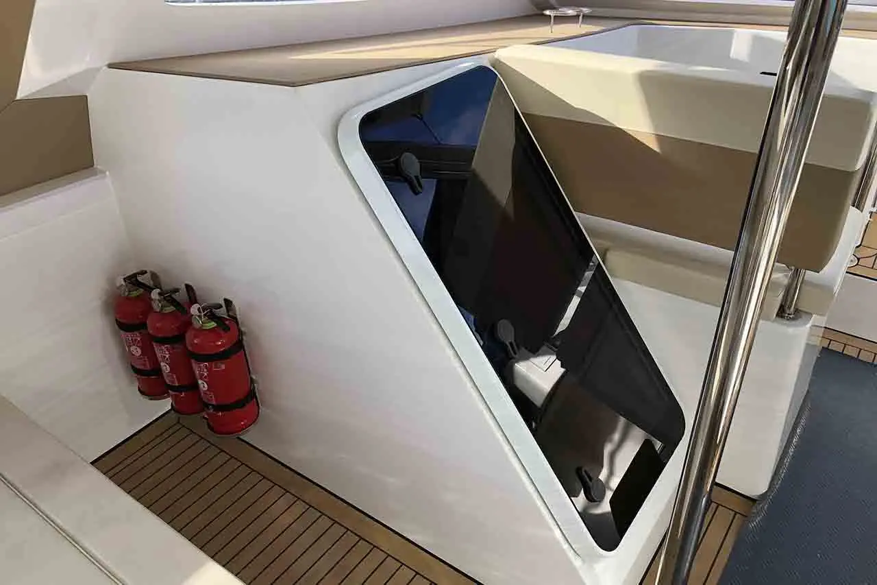 Aquila 36E Internal image 4