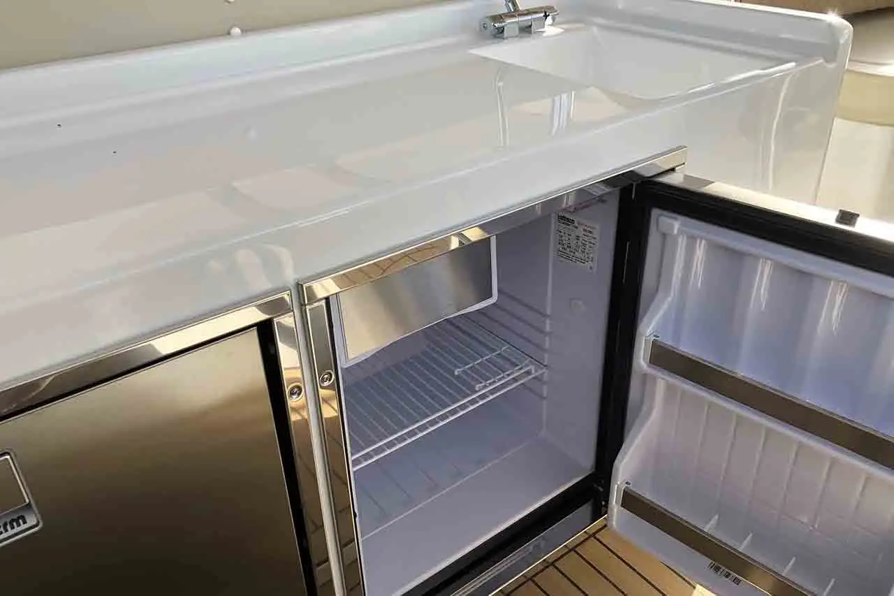 Aquila 36E Internal image 8