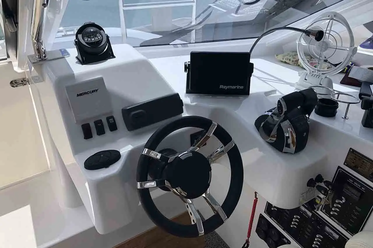 Aquila 36E Internal image 20