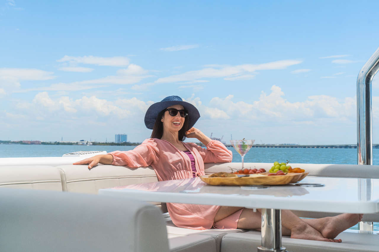 Aquila 44 Lifestyle image 33