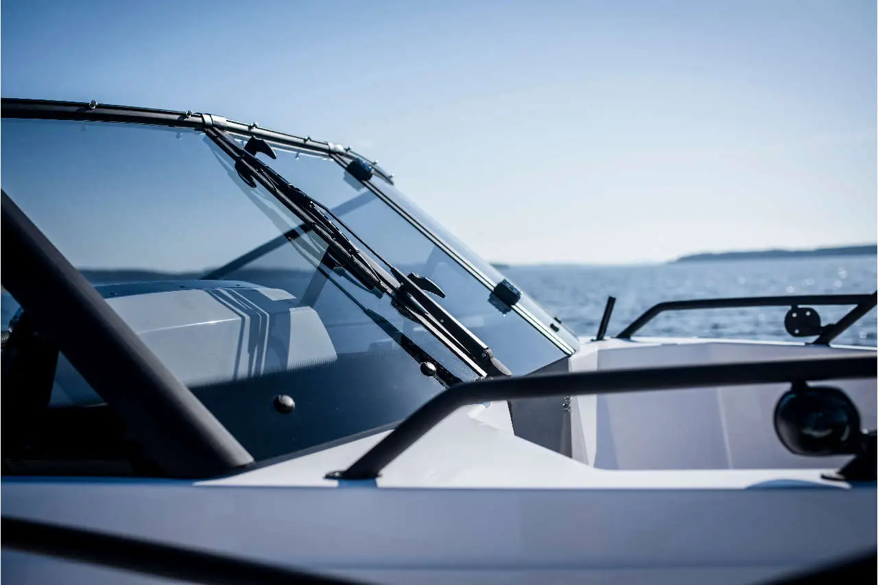 Falcon BR5 Interior image 11