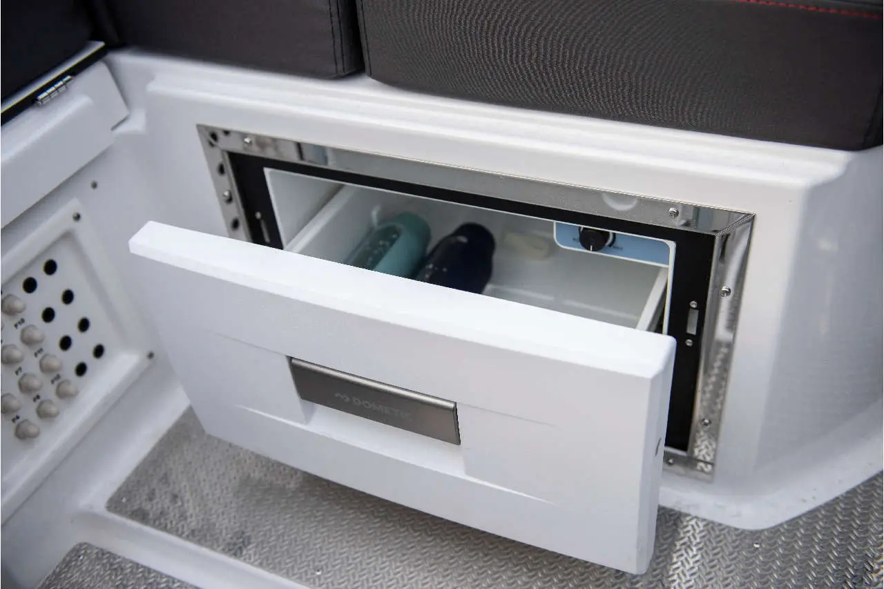 Falcon BR8 Interior image 6