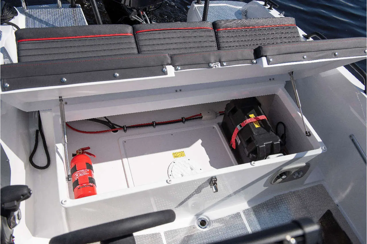 Falcon BRs4 Interior image 5