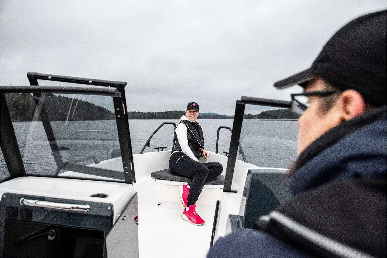 Falcon BRs4 Lifestyle image 10